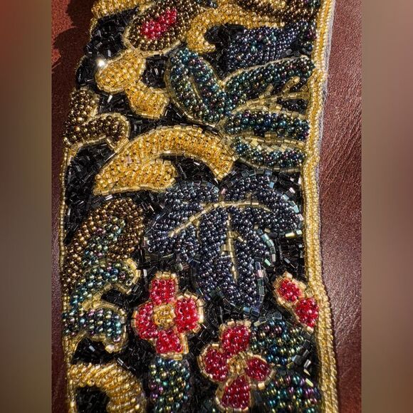 Courtenay Black Beaded Floral Belt asst colored Glass Beads hook n loop SZ 32-34 main image 13